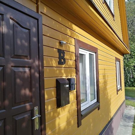 Karolio Sodyba Paluseje Buitenkant foto