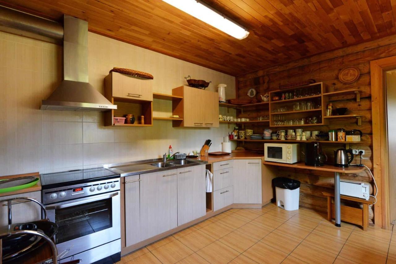 Karolio Sodyba Paluseje Buitenkant foto