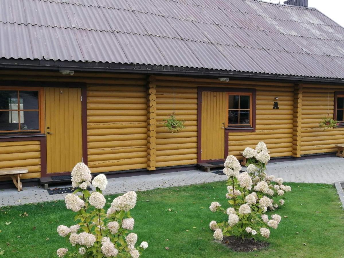 Karolio Sodyba Paluseje Buitenkant foto